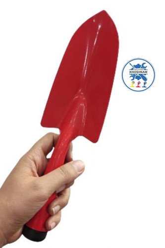 بیلچه باغبانی فلزی با دسته ارگونومیک و تیغه V شکل مناسب کندن خاک سخت